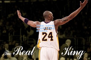 无惧流言！拉塞尔与女友游艇共舞，爱情在风浪中更显坚定