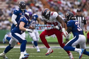 斯通斯领衔曼城中卫群起舞，全场7次成功过人惊艳全场